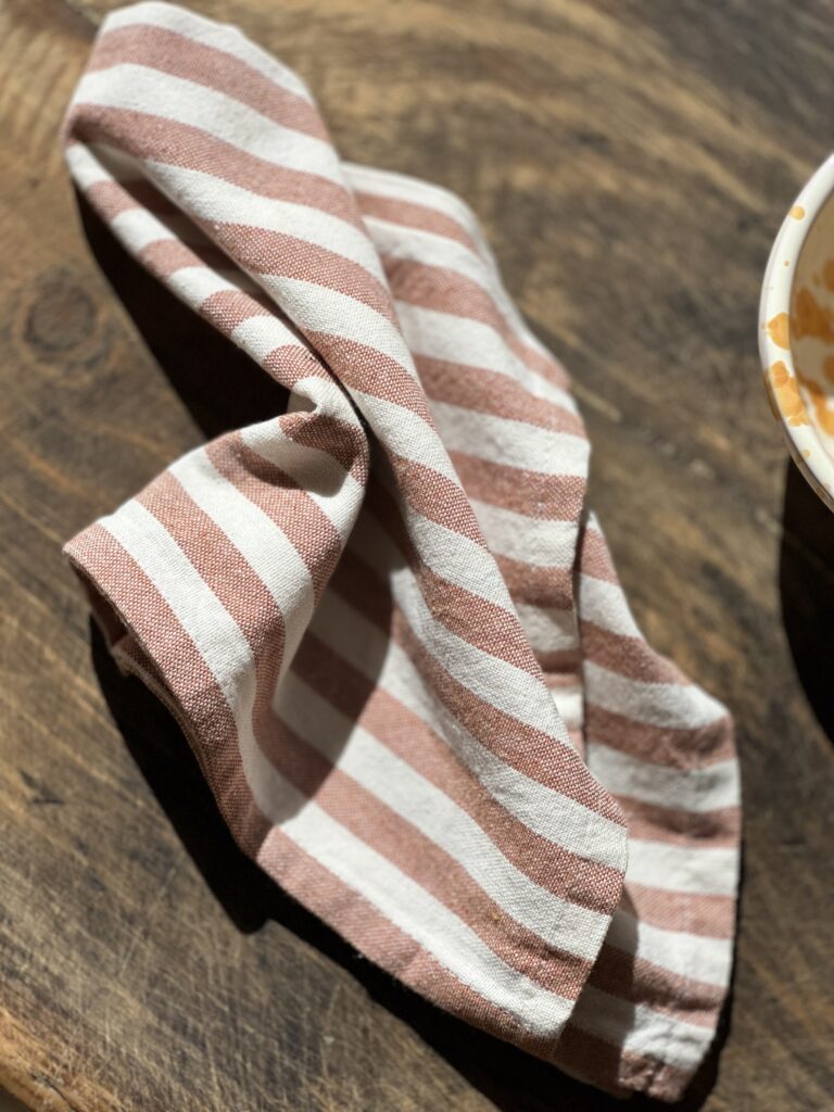 Tygservett Randig Peachfärgad