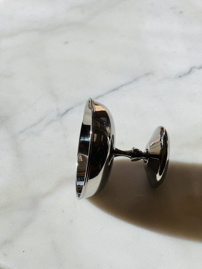 Elegant rostfri kupa – perfekt för champagne & glass