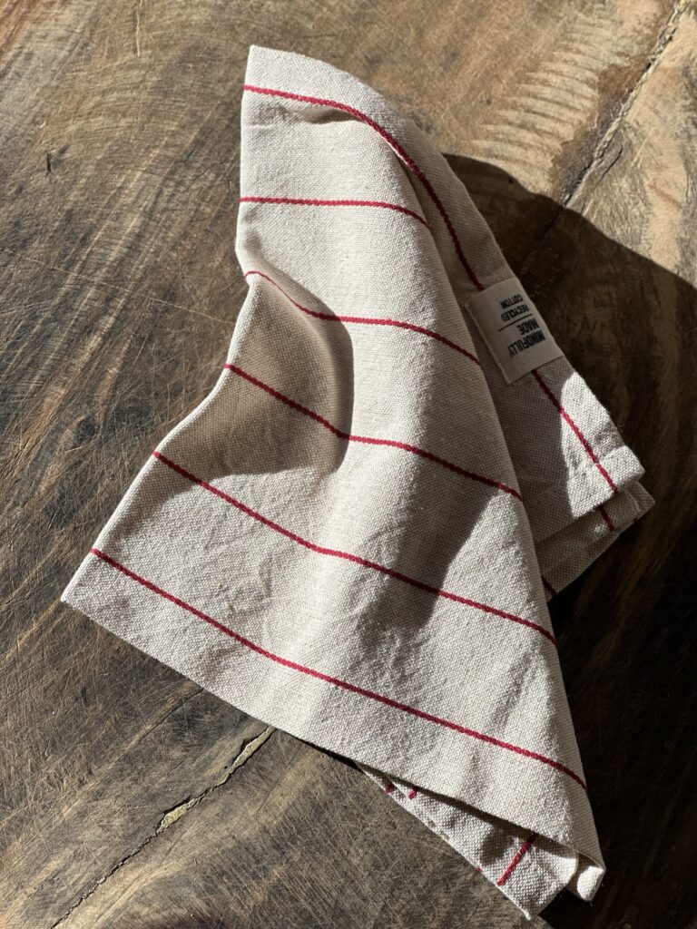 Tygservett - Med Röda Ränder